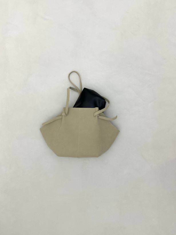 کیف توت (Tote Bag) بزرگ زنانه سالیس مدل جیر پریمیوم با فضای جادار و طراحی مینیمال (به همراه یک عدد کیف کوچک)